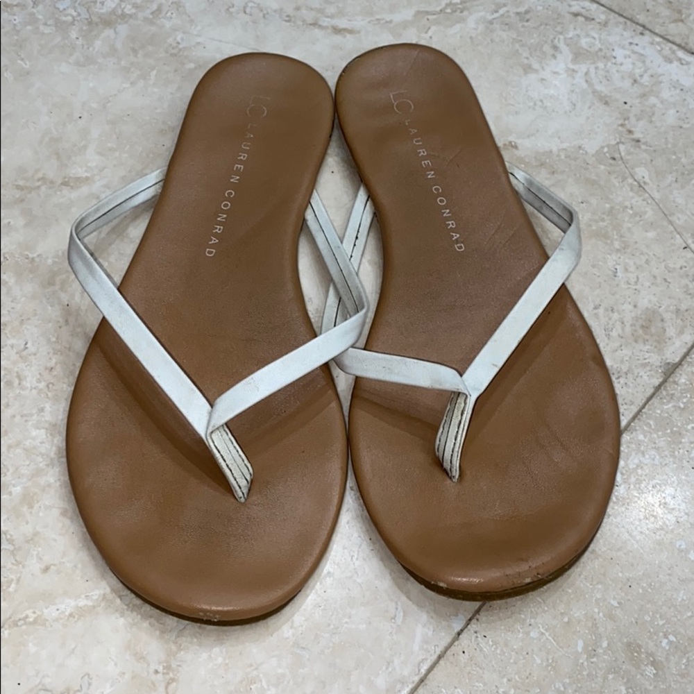 Lauren Conrad Tan and White Flip Flops